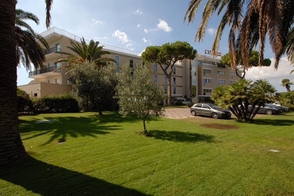 Grand Hotel L'Approdo Terracina Exteriér fotografie