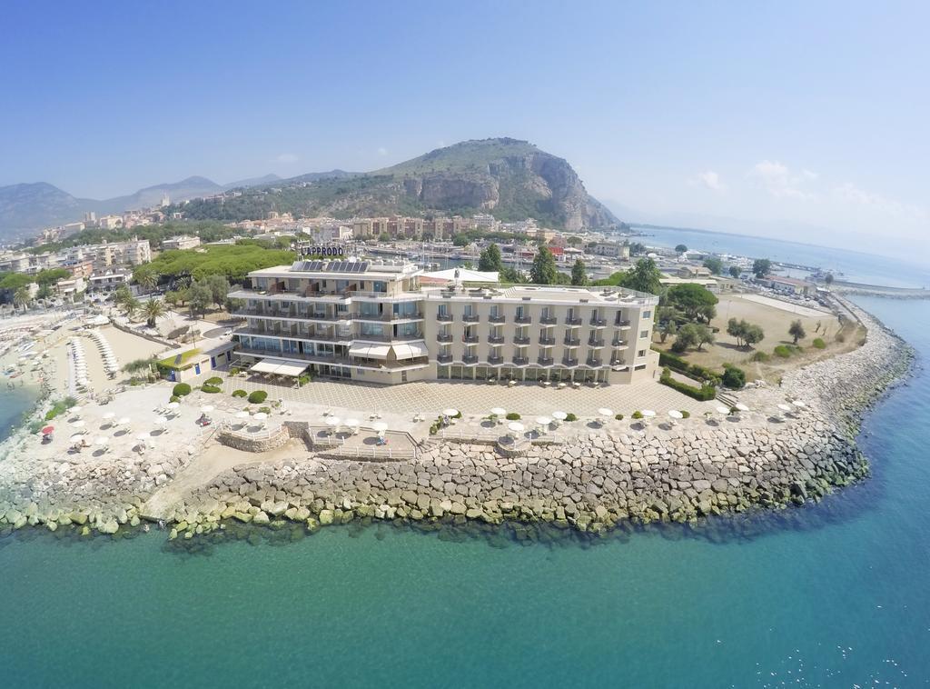 Grand Hotel L'Approdo Terracina Exteriér fotografie