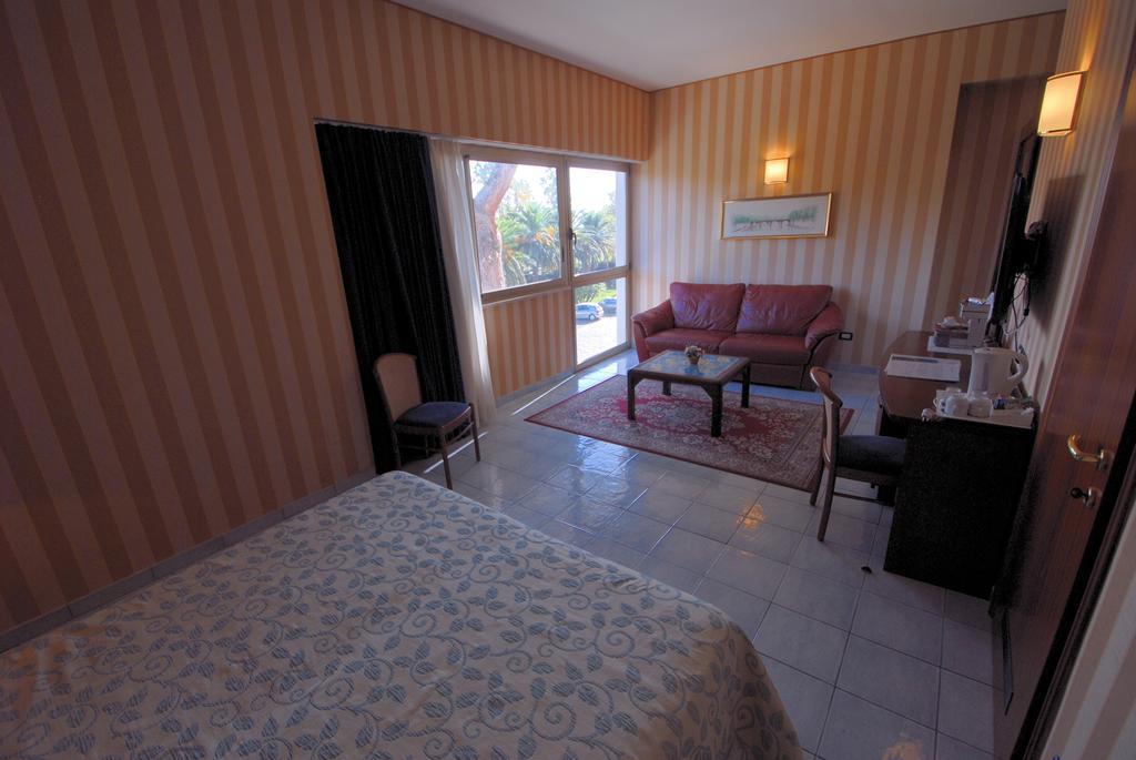 Grand Hotel L'Approdo Terracina Exteriér fotografie
