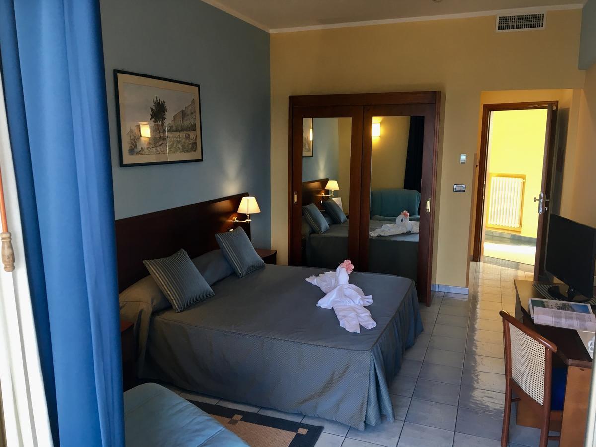 Grand Hotel L'Approdo Terracina Exteriér fotografie